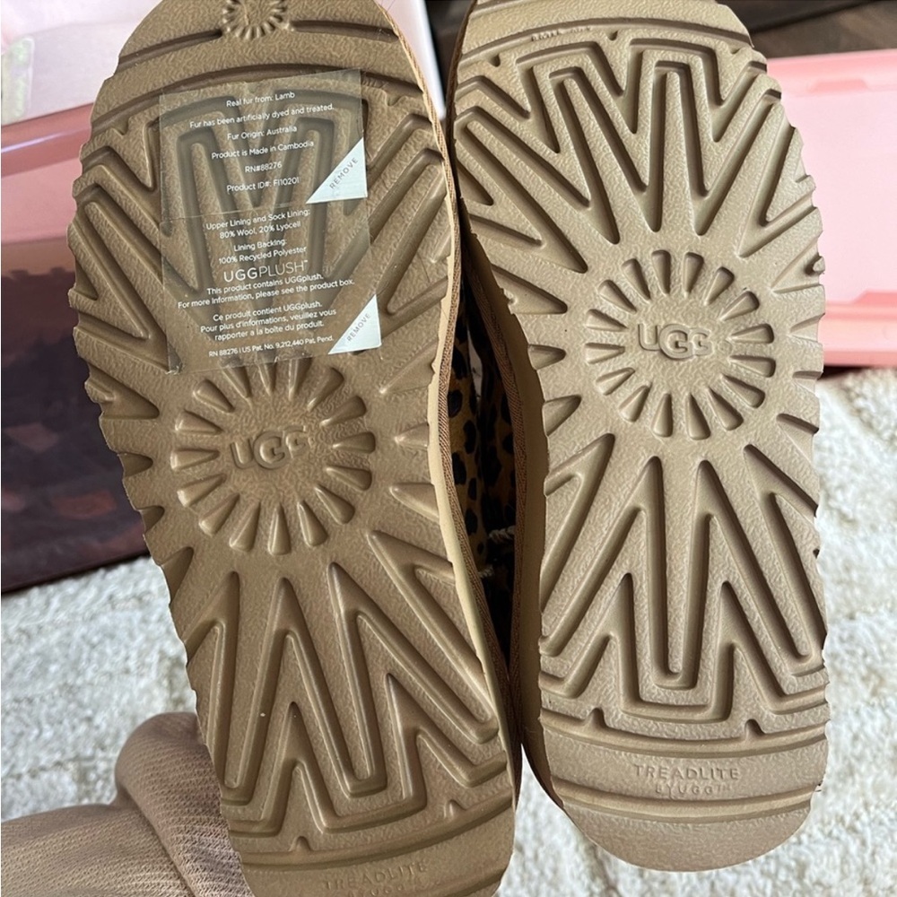 NWT UGG Classic Ultra Mini ankle boots in leopard print size 6 - Picture 7 of 8